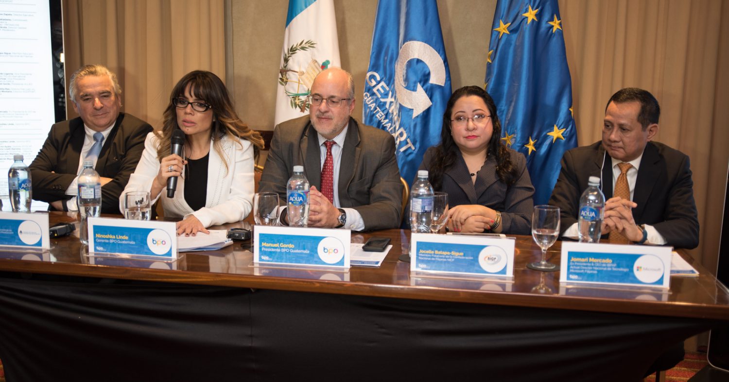 Sigue Shares ICT Council Model to Guatemalan Cities