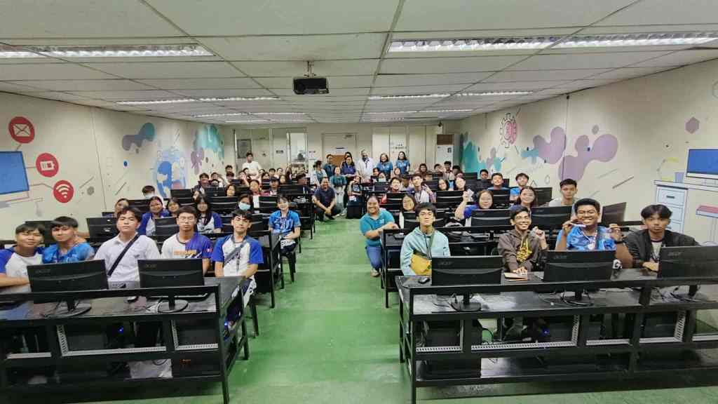 Campus DEVCON Kicks Off Revival of DEVCON Bacolod–Negros Occidental Through School&nbsp;Partnerships